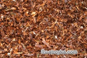 Изготовление садовой дорожки из коры.