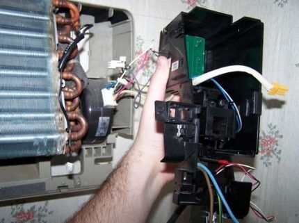 Устройство внутреннего блока сплит системы: как разобрать оборудование для прочистки и ремонта