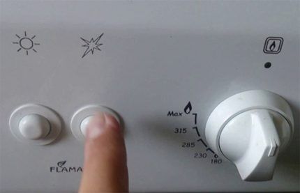 Почему автоподжиг газовой плиты постоянно щелкает и самопроизвольно срабатывает: поломки и их ремонт